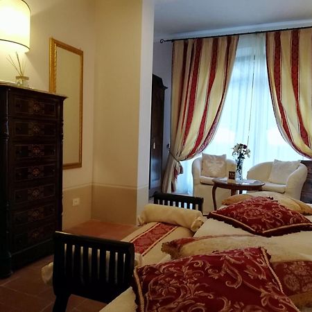 Villa La Valiana - Full Estate In Montepulciano - Heated Pool Valiano Стая снимка